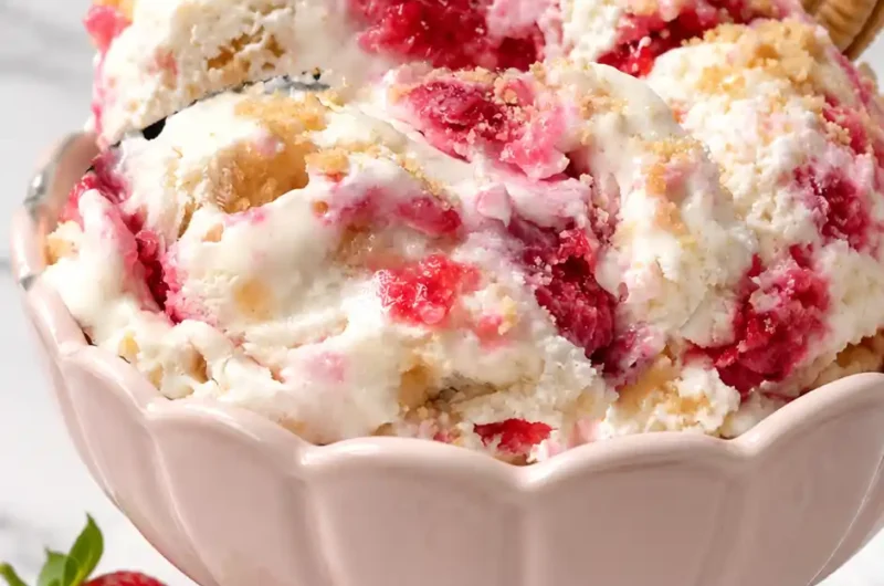 Golden Oreo Strawberry Cheesecake Ice Cream